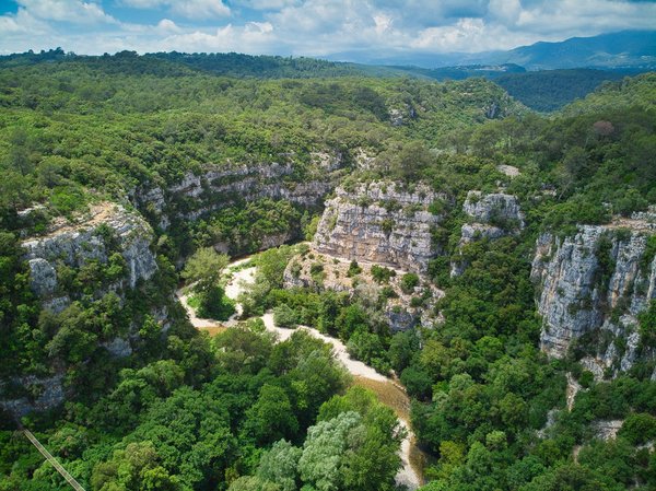 Quelles sont les meilleures façons d'explorer les gorges du Verdon en France ?